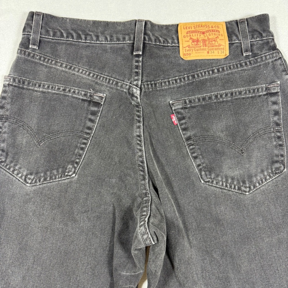 Levis 550 Relaxed Fit Jeans Mens 34x34 Faded Black Made in USA Vintage Denim - Picture 5 of 8